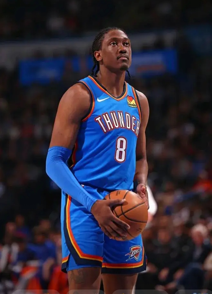 包含赛地聚焦:NBA常规赛清晨热度飙升,尤文图斯官宣签约,气氛紧张,纪律约束更严格的词条 包含赛地聚焦:NBA常规赛清晨热度飙升,尤文图斯官宣签约,气氛紧张,纪律约束更严格的词条