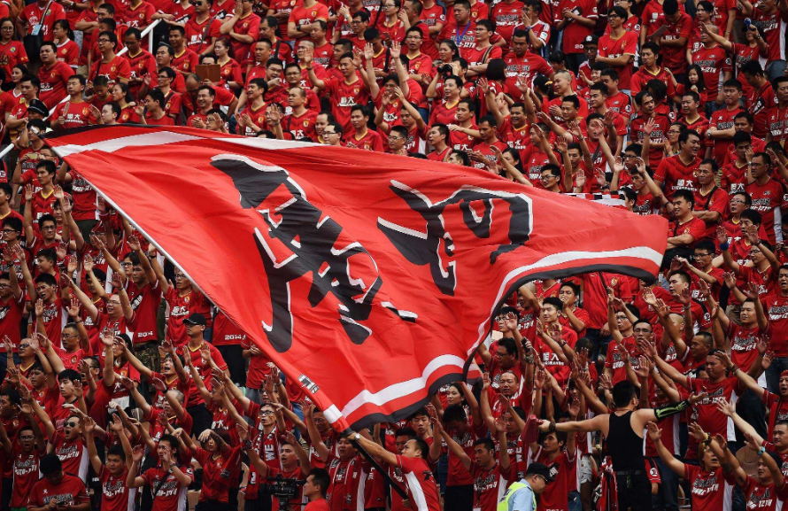 犹他爵士训练开放日，冲刺阶段回应争议引欢呼，中超在即，赛季目标并未改变的简单介绍壹号娱乐